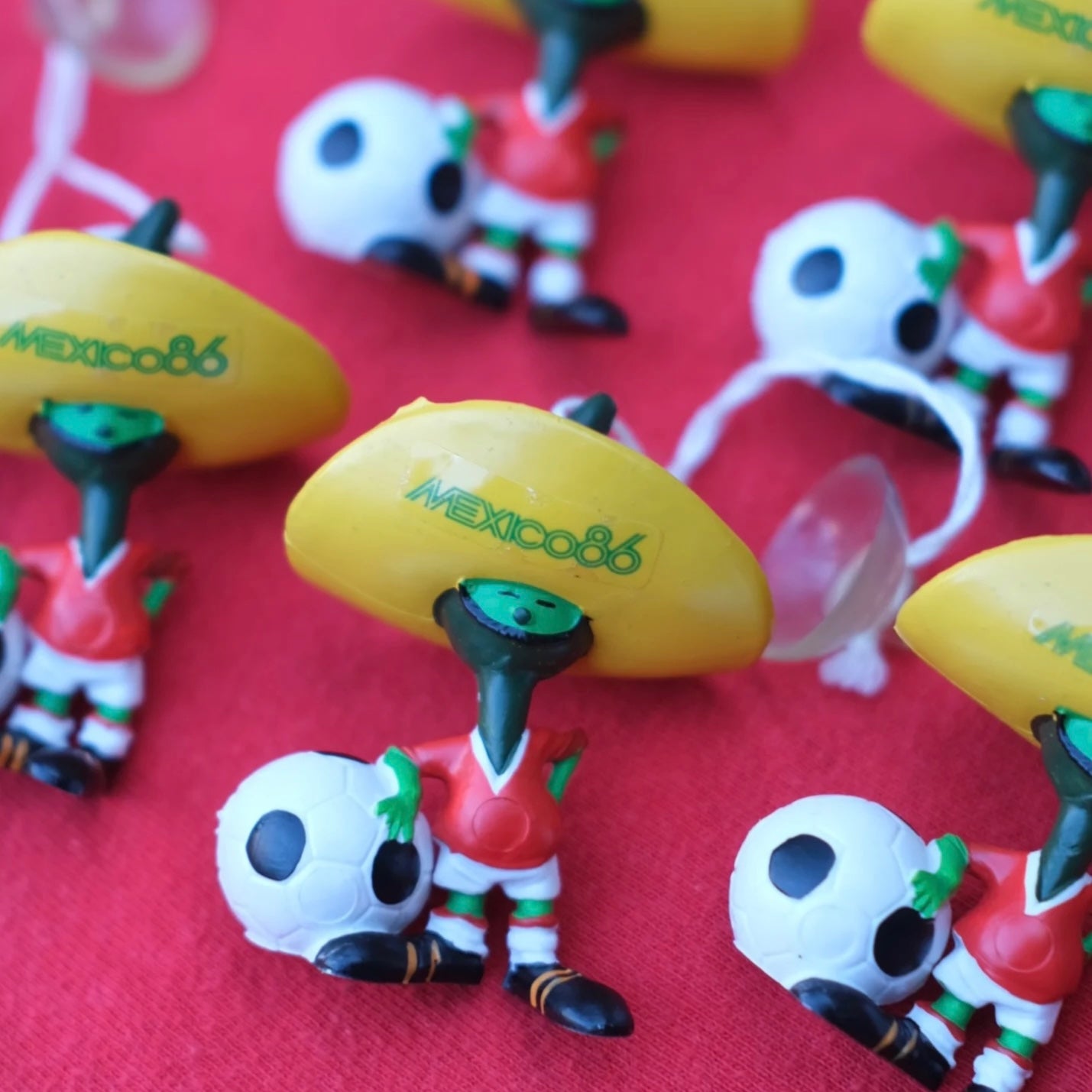 OG Mexico 86 World Cup Pique Mascot Figure
